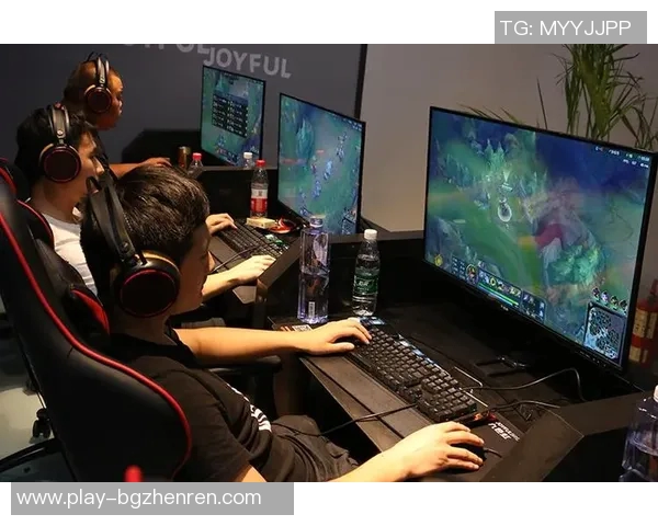 2026年3月份新闻对话杨强回顾英雄联盟职业生涯的辉煌与挑战